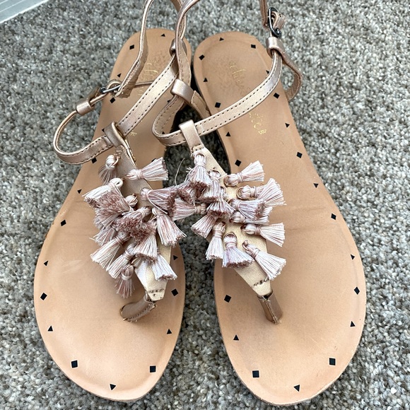 Altar’d State Sandals size 8 - Picture 1 of 2
